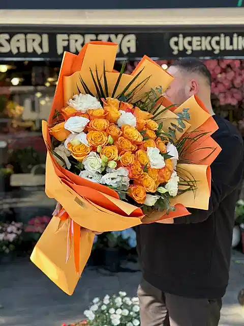 Turuncu Aşk Buketi