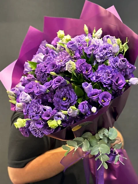 Kucak Dolusu Mor Lisyantus Buketi