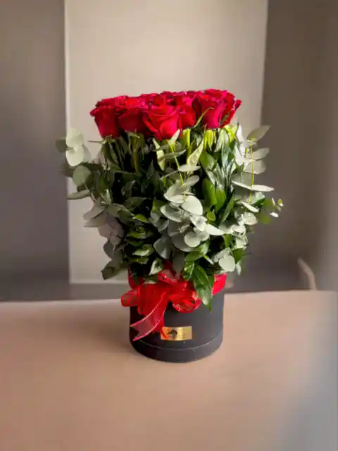 Scarlett Bloom 21 Adet Gül